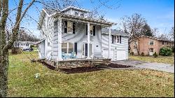 828 Lillian Dr, Hermitage PA 16148