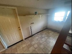 357 W Old Plank Rd, Columbia MO 65203