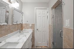 26 Lansdowne Drive Unit Upper, Brampton ON L6S5V4