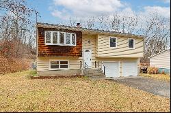 63 Camelot Road, Poughkeepsie NY 12601