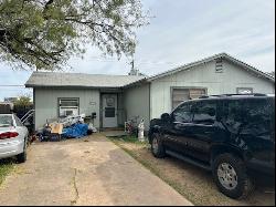 425 S Bishop St, San Angelo TX 76901