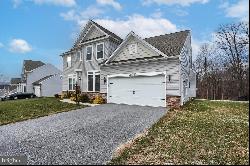 633 Royal Terrace Drive, Harrisburg PA 17112