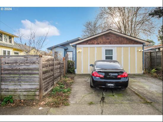 2842 N Hunt St, Portland OR 97217