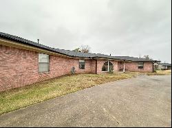 4208 N Pottenger Avenue, Shawnee OK 74804