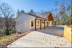 289 Scott Hollow Road, Ellijay GA 30540