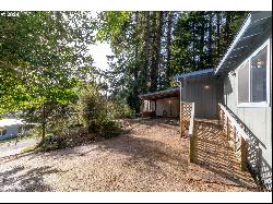 89319 Sutton Lake Dr, Florence OR 97439