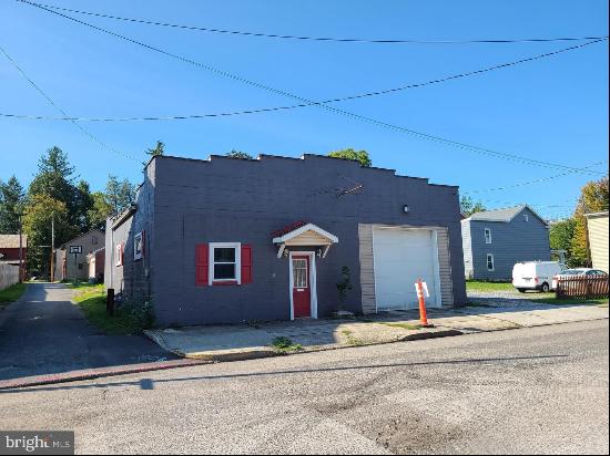 268 W North Street, Carlisle PA 17013