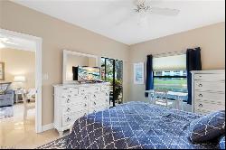 3315 Europa Dr Unit 114, Naples FL 34105