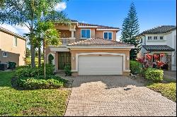 1681 Birdie Dr, Naples FL 34120