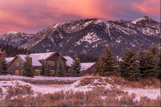 216 Candlelight Meadow Drive, Big Sky MT 59716