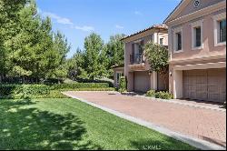 25 Lupari, Irvine CA 92618