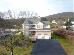 18 Arundel Rd, Pequannock Twp. NJ 07444