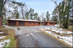 12411 Meanderline Road, Charlevoix MI 49720