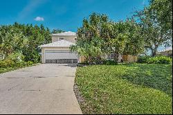 909 SW Jacqueline Avenue, Port Saint Lucie FL 34953