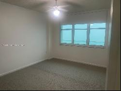 800 Claughton Island Dr Unit 1103, Miami FL 33131