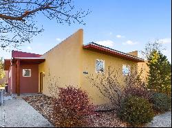 331B Randall Lane Unit B, Taos NM 87571