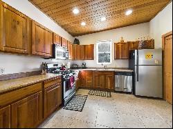 331B Randall Lane Unit B, Taos NM 87571