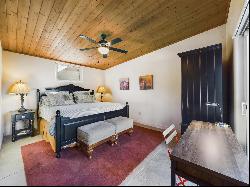 331B Randall Lane Unit B, Taos NM 87571