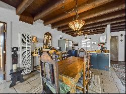 316A Don Fernando St, Taos NM 87571