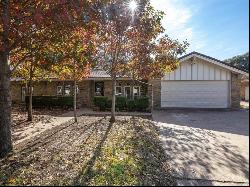 1306 S Westador Drive, Arlington TX 76015