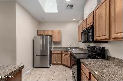 3221 N 37th Street #26, Phoenix AZ 85018