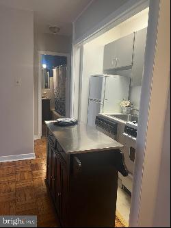 2601 Pennsylvania Avenue Unit 428, Philadelphia PA 19130