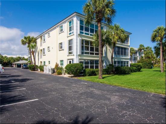 1441 Ocean Drive Unit 205, Vero Beach FL 32963