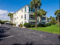 1441 Ocean Drive Unit 205, Vero Beach FL 32963