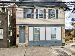 5 Boggs Ave Unit 2, Mt Washington PA 15211