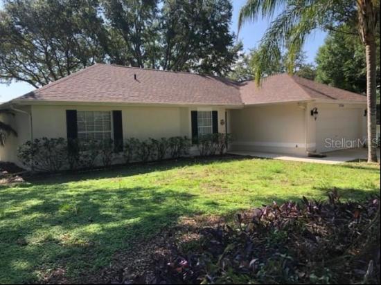 37130 Sandy Lane, Grand Island FL 32735