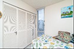 1624 Dole Street Unit 501, Honolulu HI 96822