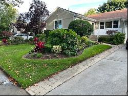 116 Strathmore Street, North Woodmere NY 11581