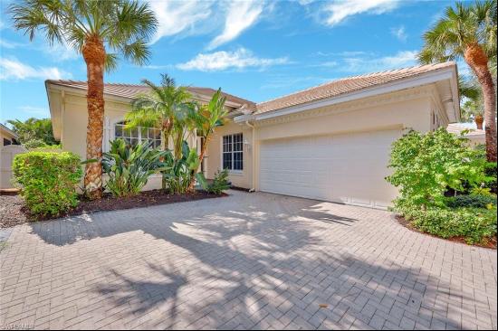 3625 Olde Cottage Ln, Bonita Springs FL 34134