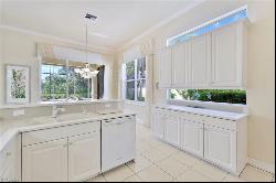 3625 Olde Cottage Ln, Bonita Springs FL 34134