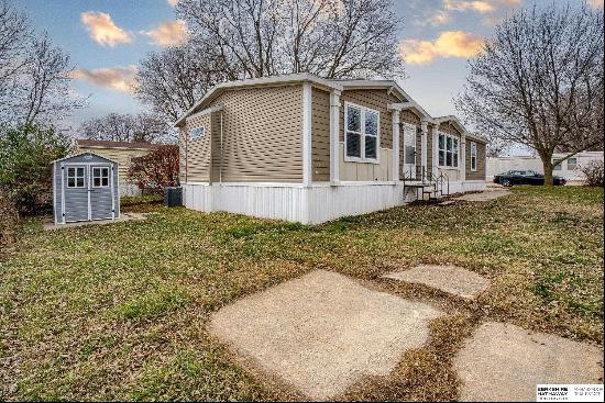 8580 Thompson Drive, Blair NE 68008