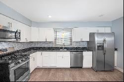 44 East 14th St Unit 2, Bayonne NJ 07002