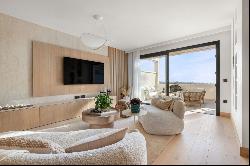 Contemporary apartment fully renovated by a renowned architect i, Marbella 29660