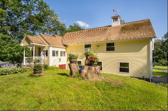 77 Ratlum Mountain Road, Barkhamsted CT 06063