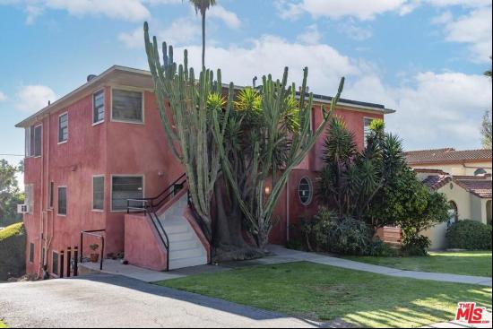 4124 Franklin Avenue, Los Angeles CA 90027