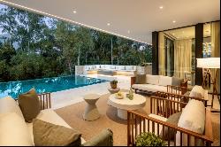 Sustainable designer villa ideal for entertaining in La Cerquill, Marbella 29660