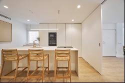 Magnificent exclusive flat with three bedrooms, exterior, garage, Madrid 28046