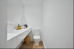 Magnificent exclusive flat with three bedrooms, exterior, garage, Madrid 28046