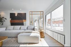 Magnificent exclusive flat with three bedrooms, exterior, garage, Madrid 28046