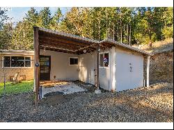 1034 Cleveland Loop Dr, Roseburg OR 97471