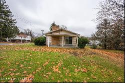 1005 W Grove Street, Clarks Summit PA 18411