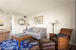 106 Spring Court Unit 101, Vero Beach FL 32962