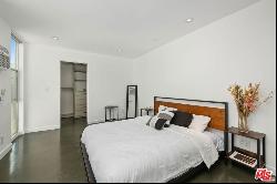 11645 Montana Avenue #103, Los Angeles CA 90049