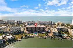 3430 Gulf Shore BLVD N #2D, Naples FL 34103