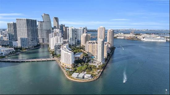 770 Claughton Island Dr Unit 815, Miami FL 33131