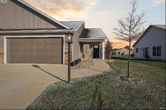 1627 Clover Creek Lane, Goshen IN 46526